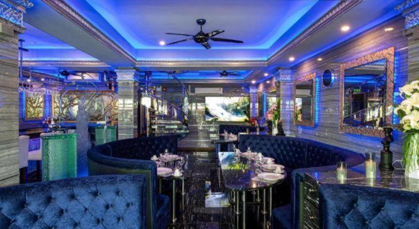 The Globe Hotel, Bar & Restaurant 3* Pattaya